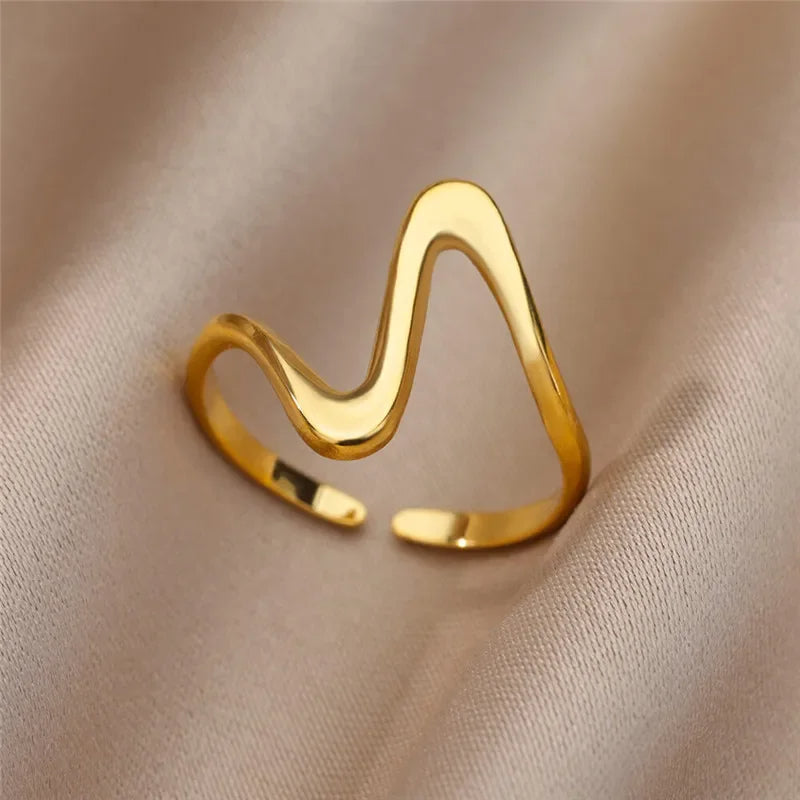 Vintage Geometric Wave Rings for Women